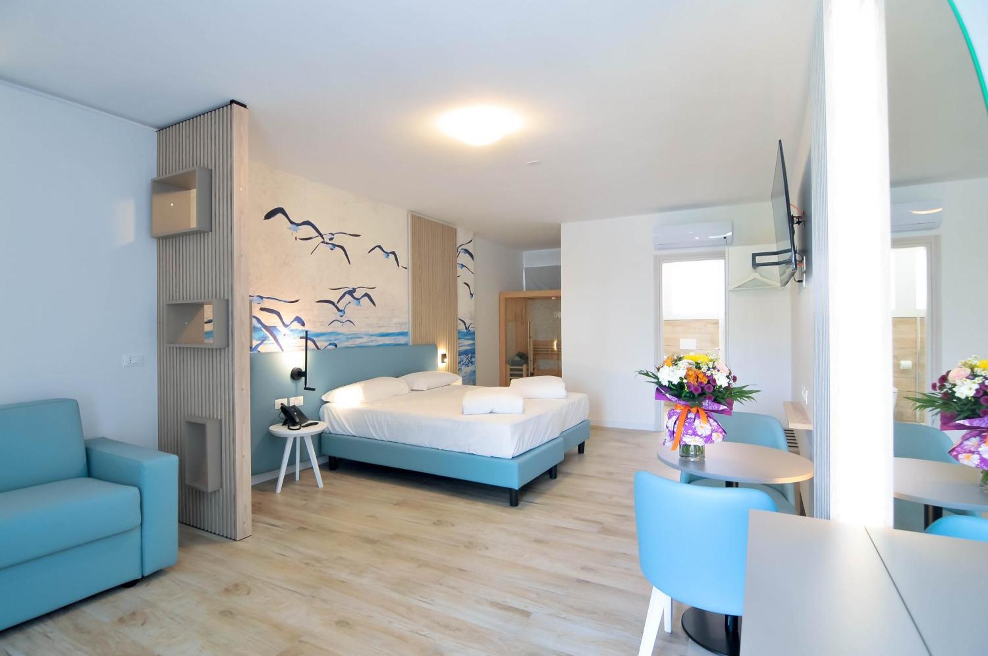 Marina Junior Suite 4 Stelle S Caorle Exterior foto