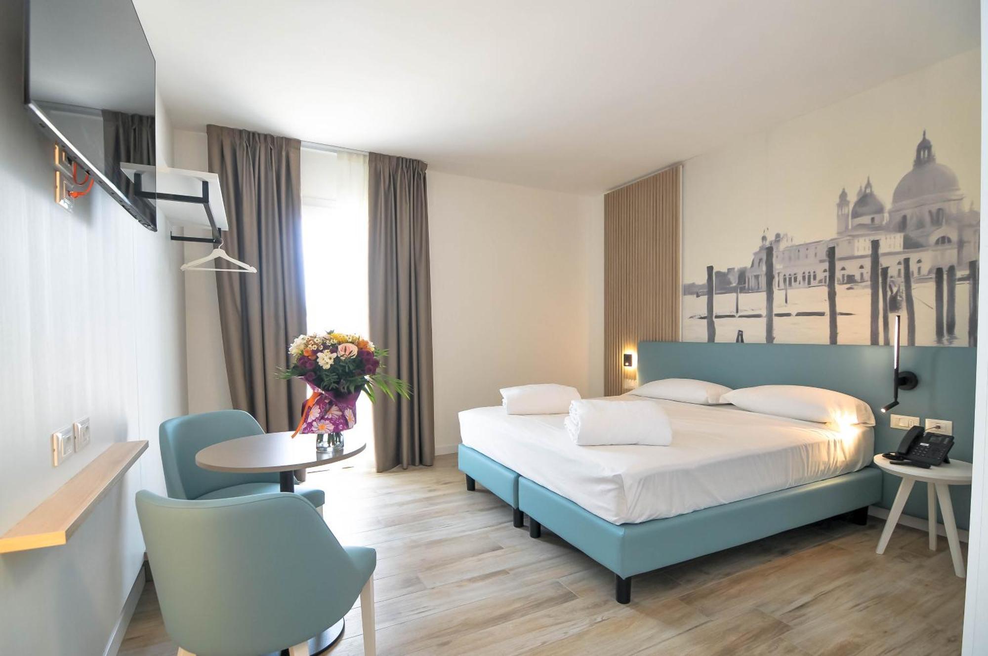 Marina Junior Suite 4 Stelle S Caorle Exterior foto