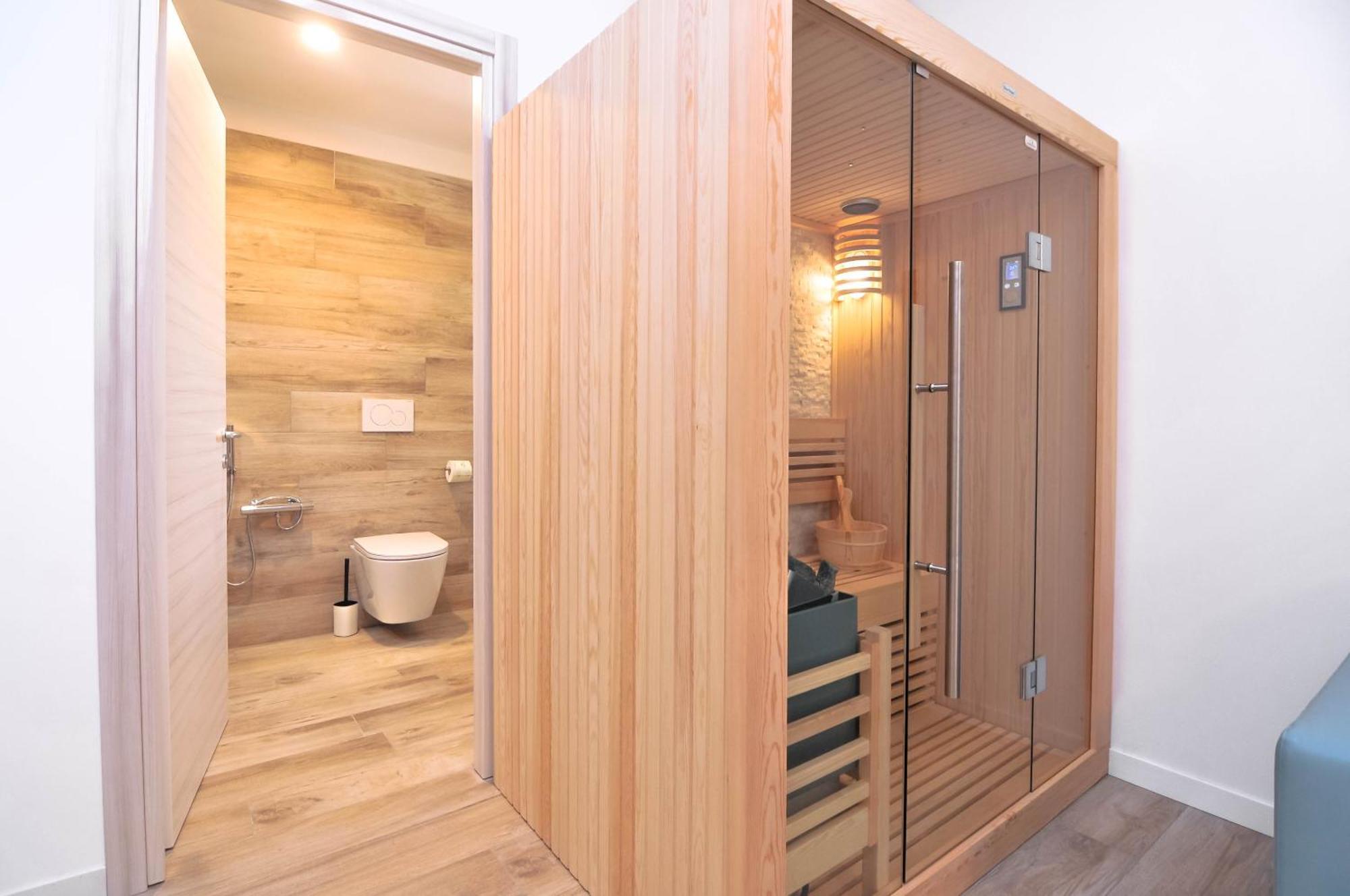 Marina Junior Suite 4 Stelle S Caorle Exterior foto